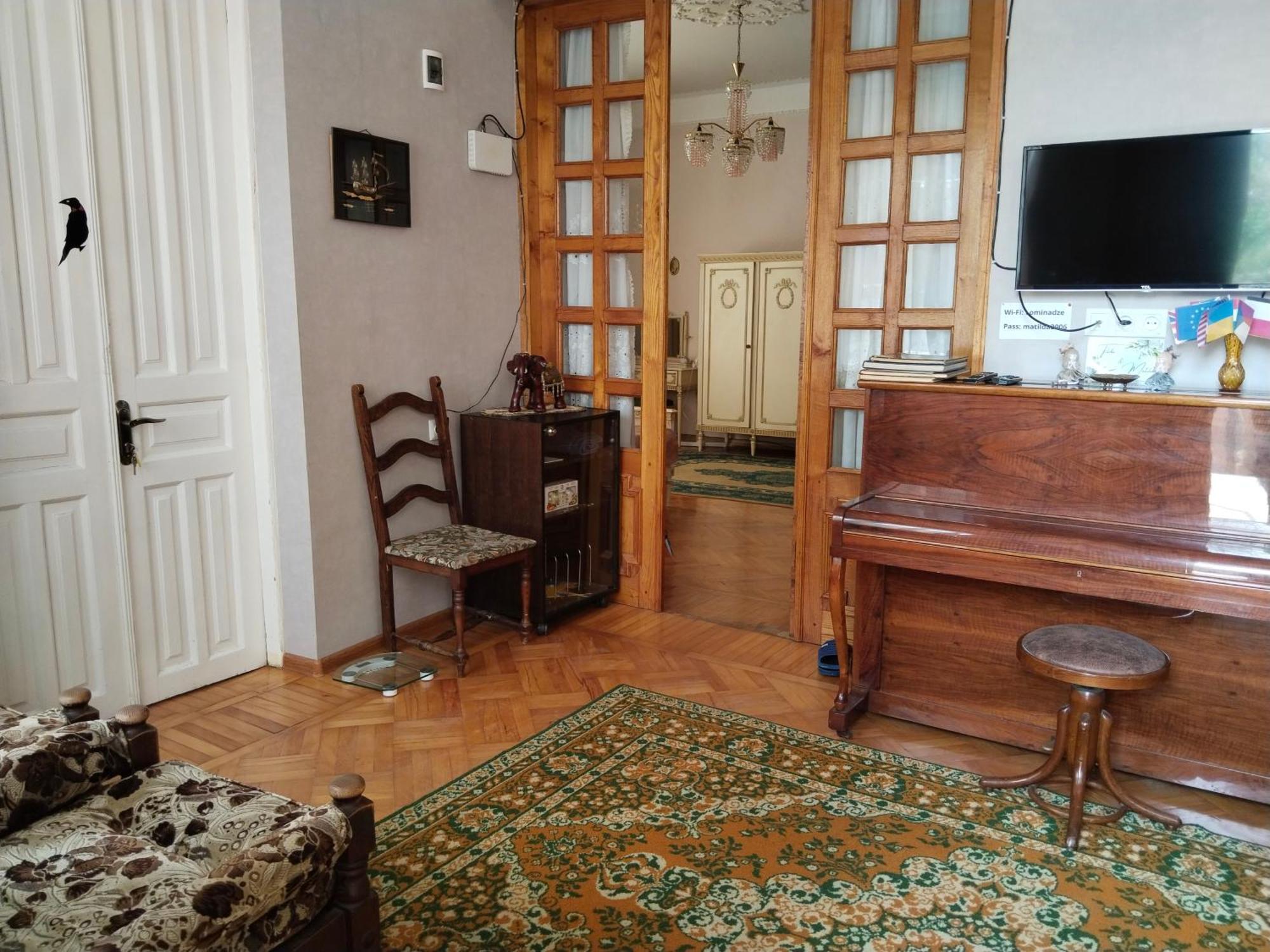 Tilda&Matilda Bed & Breakfast Kutaisi Eksteriør bilde